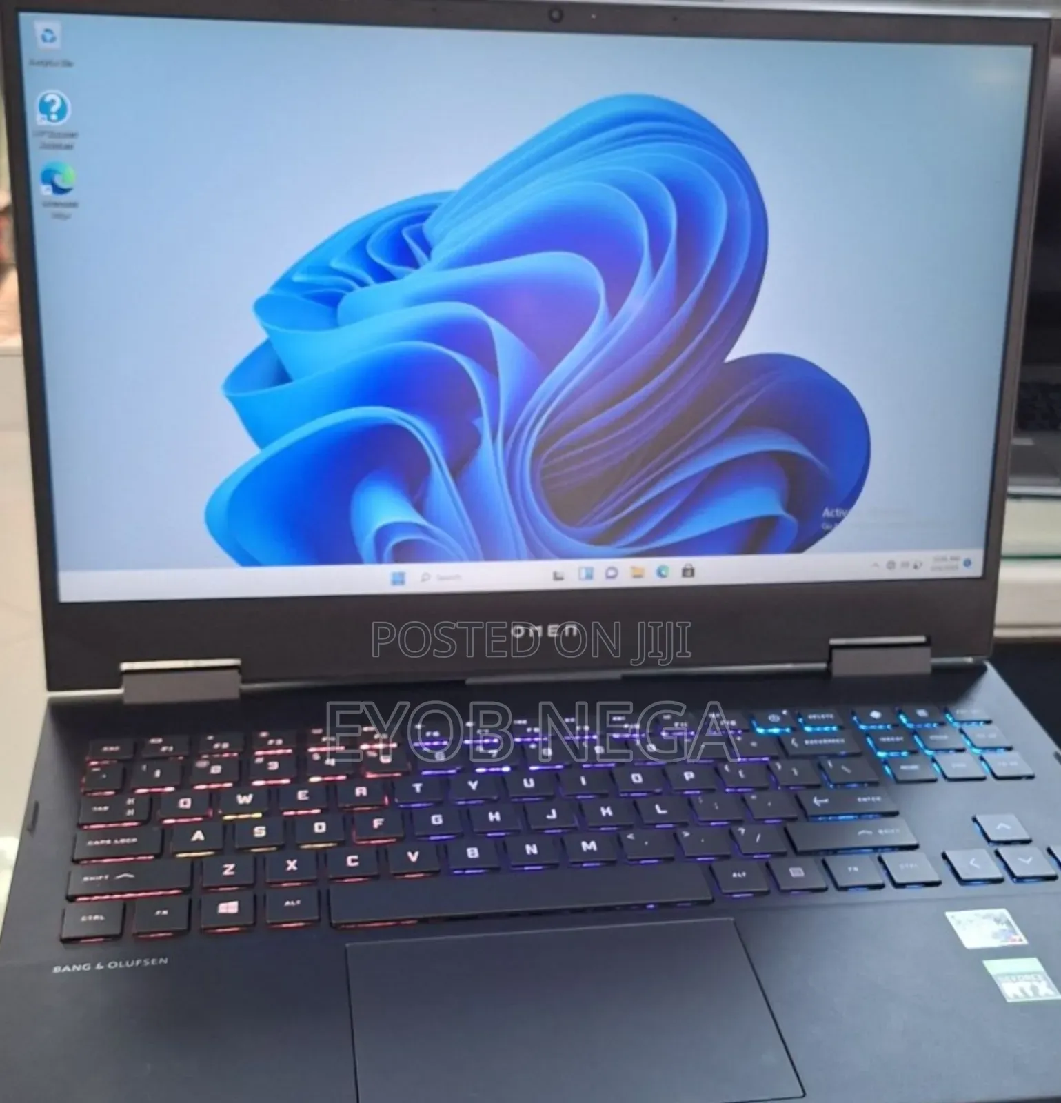 New Laptop HP Omen 15 16GB AMD Ryzen 7 SSD 512GB