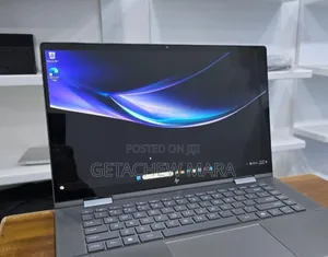 Photo - New Laptop HP Pavilion 15 32GB Intel Core I5 SSD 1T