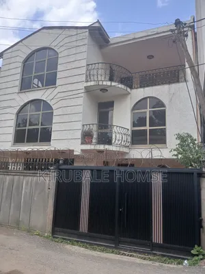 Photo - 6bdrm Villa in Bola   Compound, Bole for rent