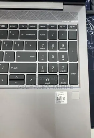 Photo - New Laptop HP ZBook 15 16GB Intel Core I7 SSD 512GB