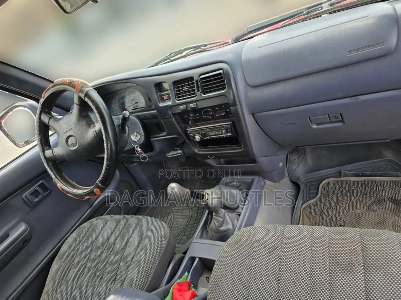 Toyota Hilux 2005 Red