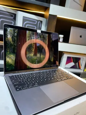 New Laptop Apple MacBook Air 2020 M1 8GB Apple M1 SSD 256GB