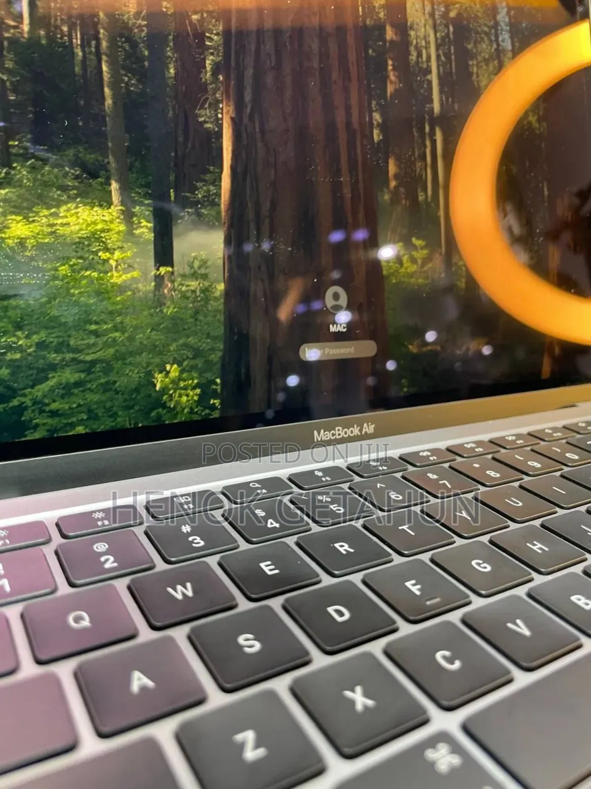 New Laptop Apple MacBook Air 2020 M1 8GB Apple M1 SSD 256GB