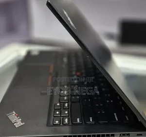 New Laptop Lenovo ThinkPad T14 32GB Intel Core I7 SSD 512GB