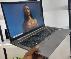 Photo - New Laptop HP ZBook 15 16GB Intel Core I7 SSD 512GB