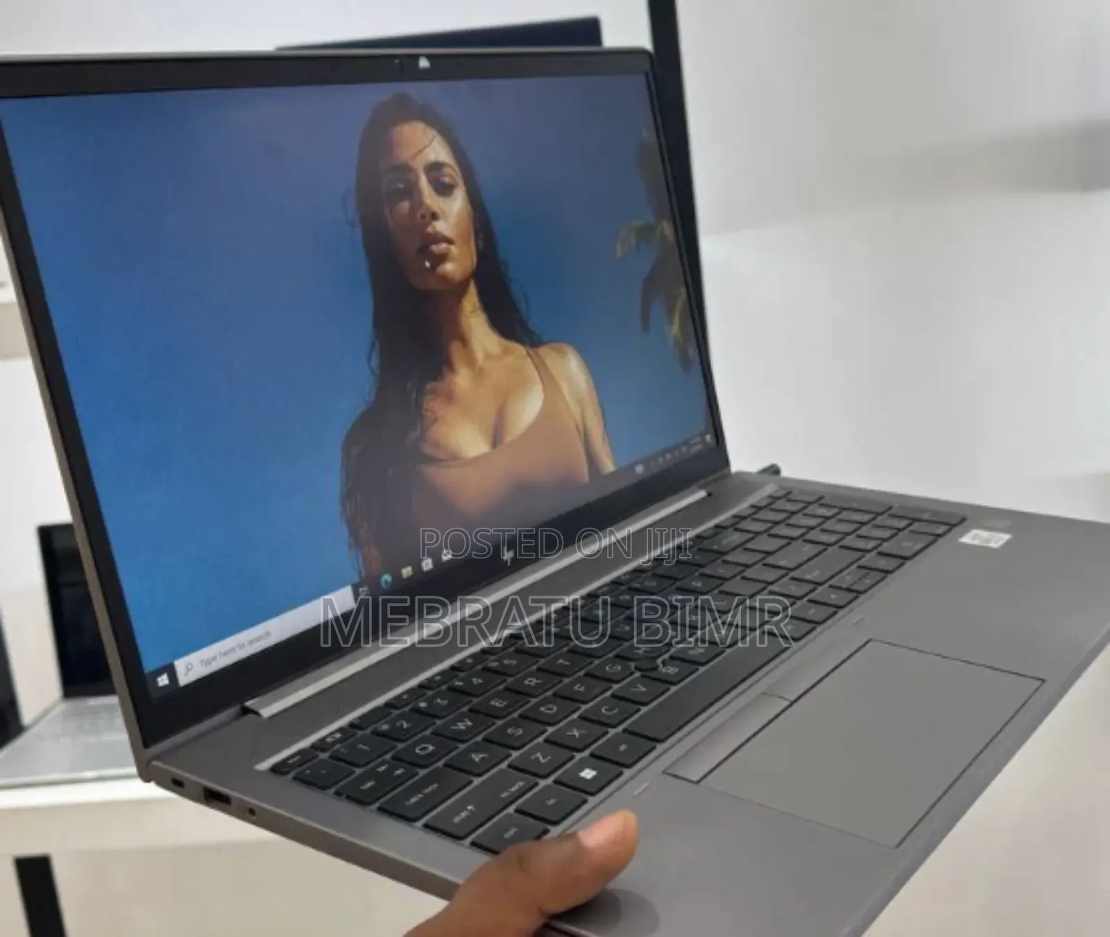 New Laptop HP Zbook Studio G7 16GB Intel Core I7 SSD 512GB