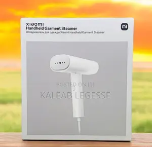 Photo - Xiaomi Handheld Garment Steamer