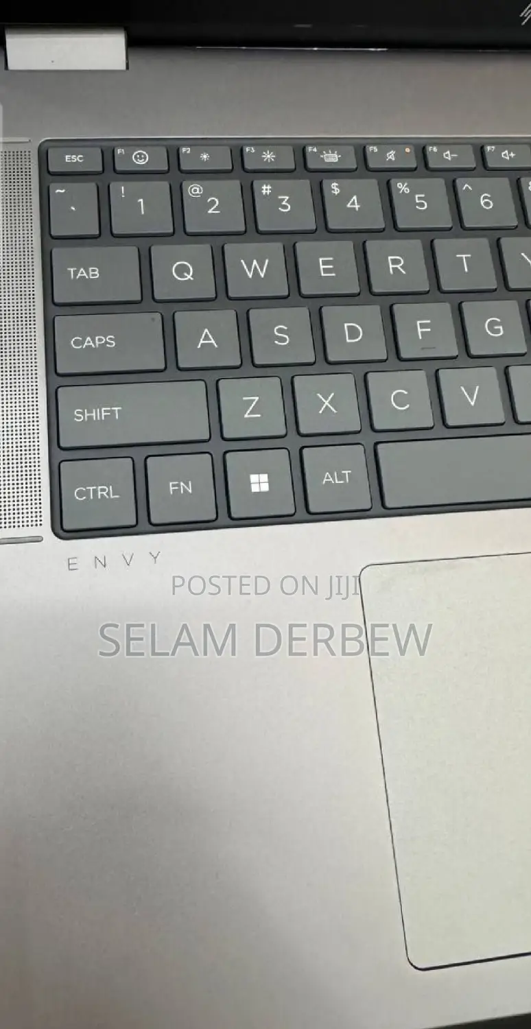 New Laptop HP Envy X360 16GB AMD Ryzen 5 SSD 512GB