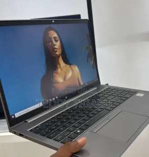 New Laptop HP 16GB Intel Core I7 SSD 512GB