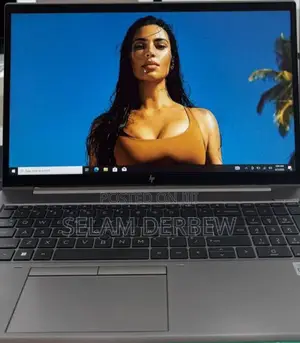 Photo - New Laptop HP ZBook 15 16GB Intel Core I7 SSD 512GB