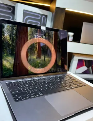 New Laptop Apple MacBook Air 2020 M1 8GB Apple M1 SSD 256GB