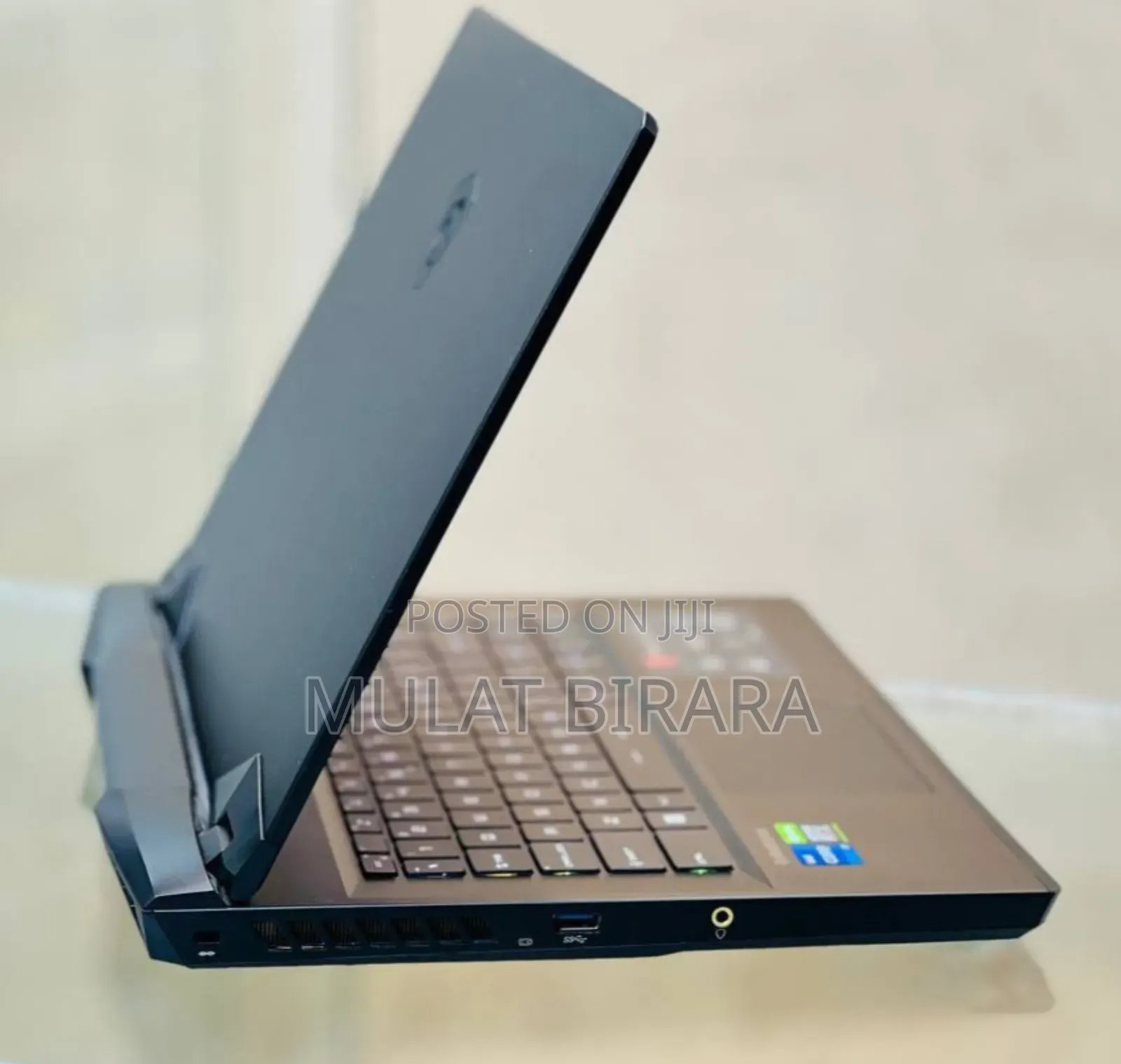 New Laptop MSI GP75 Leopard 16GB Intel Core I7 SSD 1T