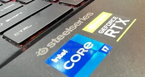 New Laptop MSI GP75 Leopard 16GB Intel Core I7 SSD 1T