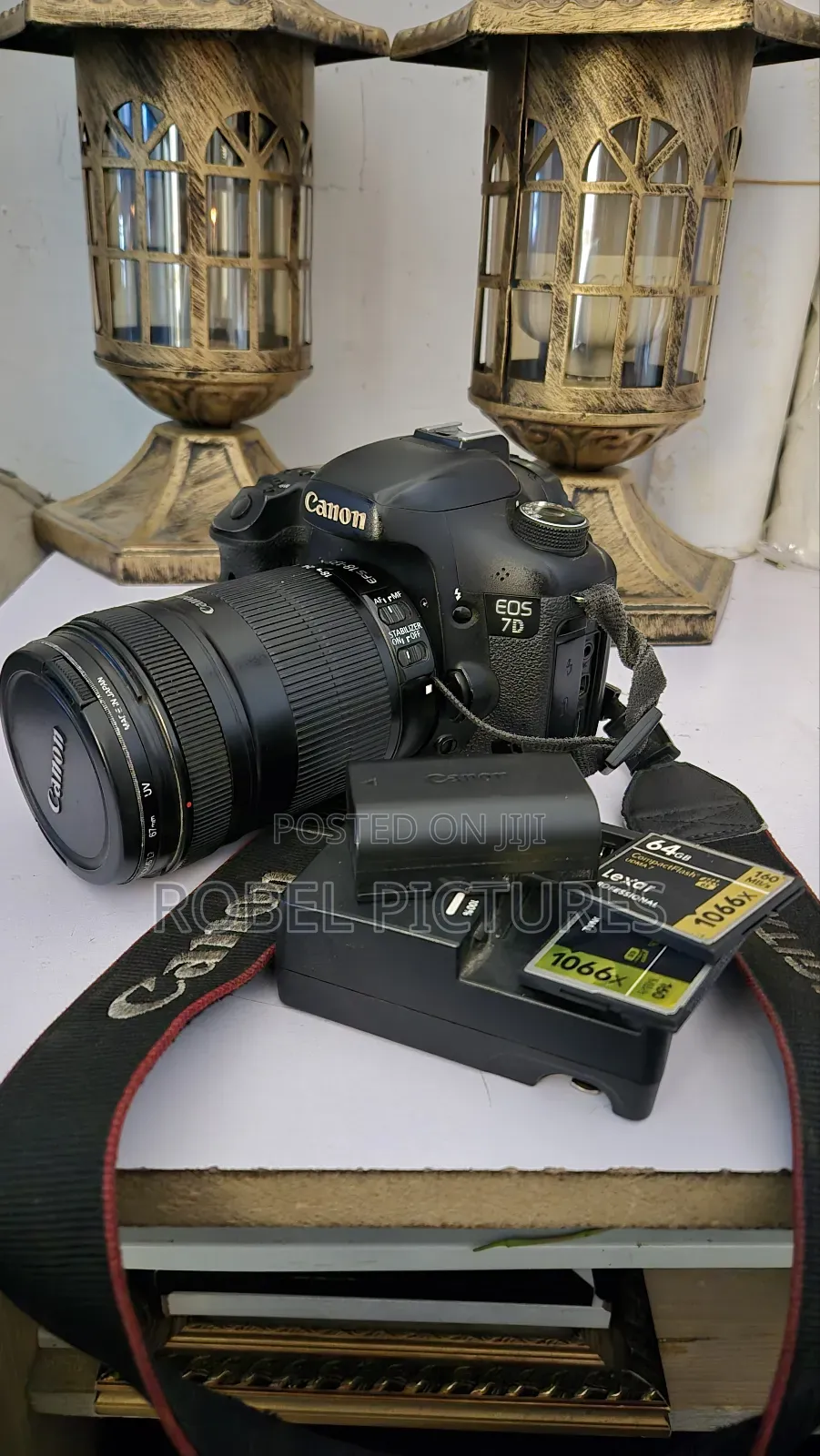 7d. 1 Only Body Battery .Charger .2 Memory 64 Gb .Battery Grip