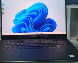 Photo - New Laptop Dell XPS 15 16GB Intel Core I7 SSD 512GB