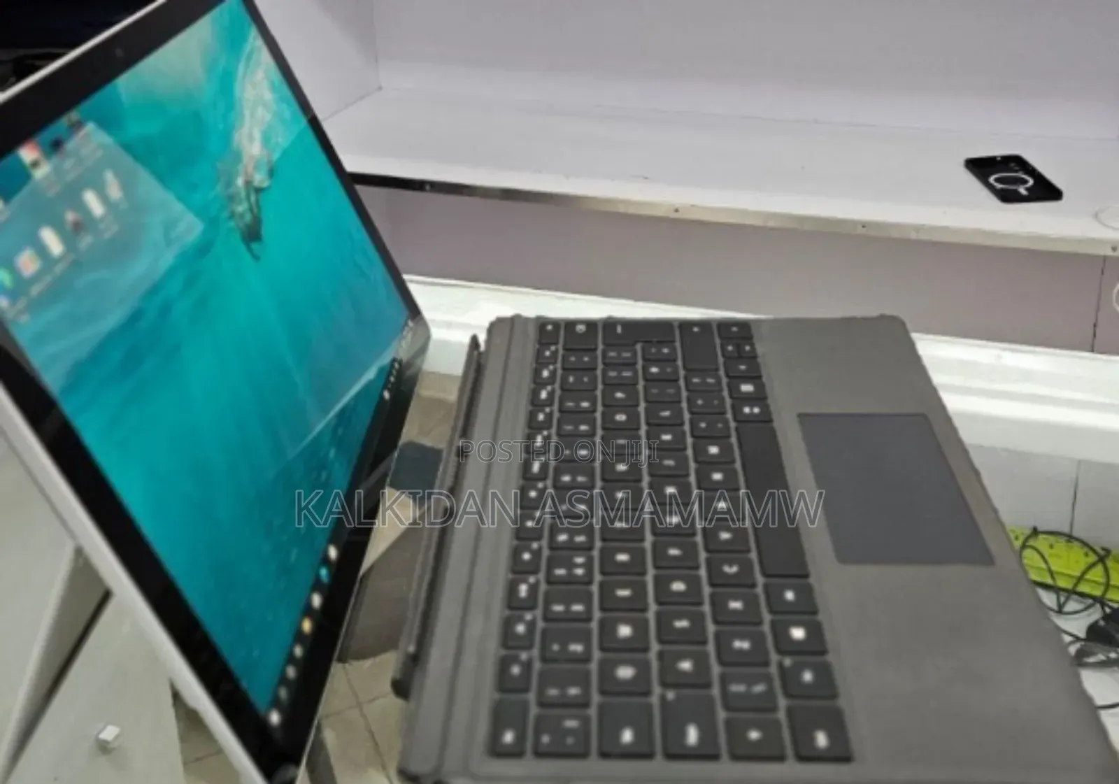 New Laptop Microsoft Surface Pro 6 8GB Intel Core I7 SSD 256GB