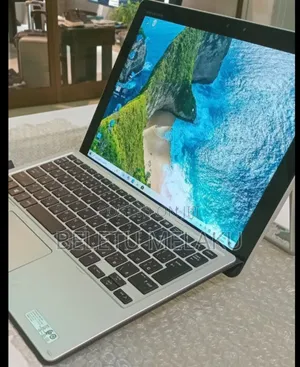 New Laptop HP X2 8GB Intel Core I5 SSD 256GB