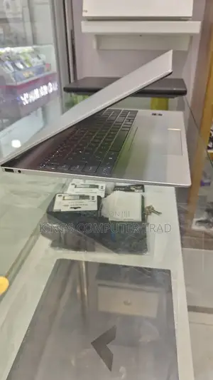 New Laptop HP Pavilion 15 16GB Intel Core I7 SSD 1T