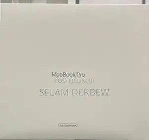 New Laptop Apple MacBook Pro 2022 M2 16GB Apple M2 SSD 4T