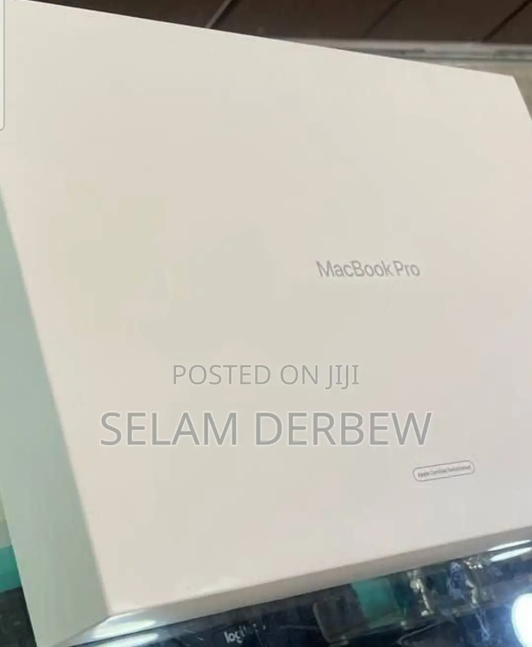 New Laptop Apple MacBook Pro 2022 M2 16GB Apple M2 SSD 4T