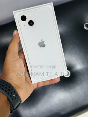 New Apple iPhone 13 128 GB White