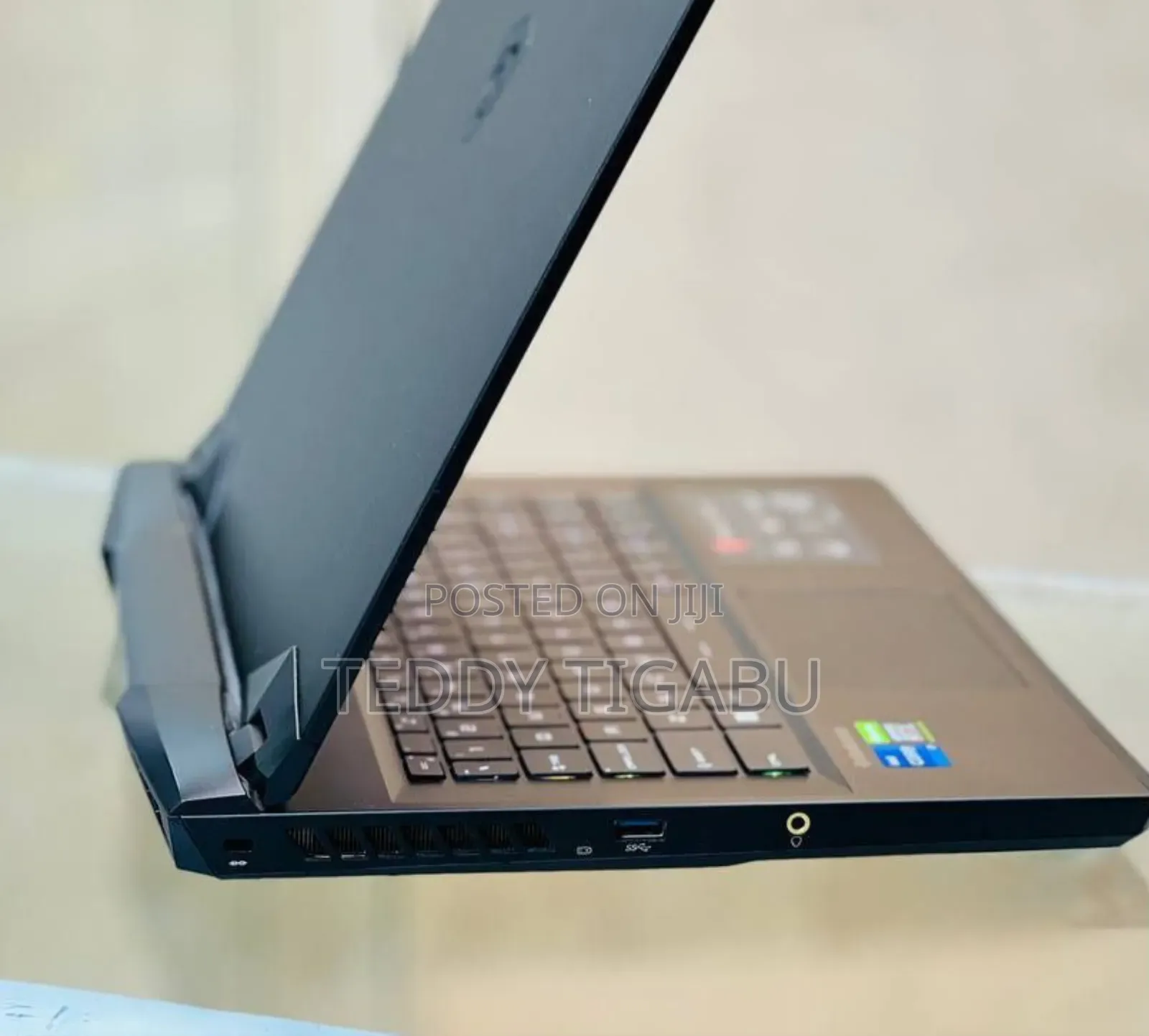 New Laptop MSI 16GB Intel Core I7 SSD 1T