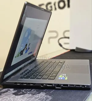 New Laptop MSI Crosshair 17 32GB Intel Core I7 SSD 1T