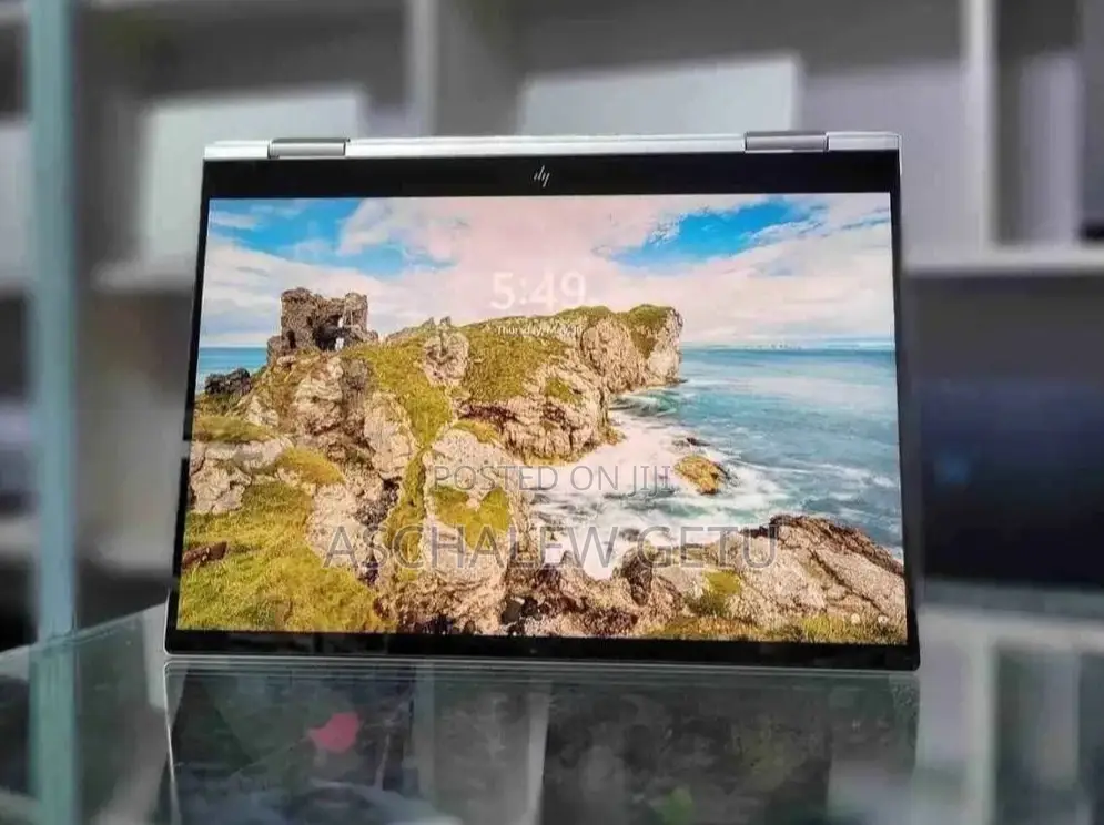 New Laptop HP Envy X360 8GB Intel Core I5 SSD 512GB