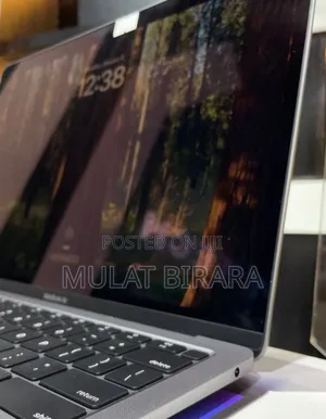 Photo - New Laptop Apple MacBook Air 2020 M1 8GB Apple M1 SSD 256GB