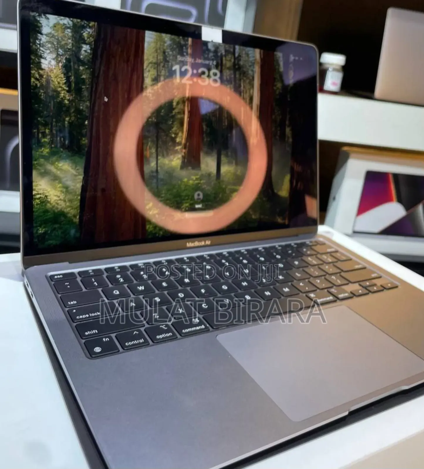 New Laptop Apple MacBook Air 2020 M1 8GB Apple M1 SSD 256GB