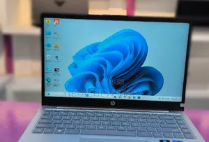 New Laptop HP EliteBook 840 16GB Intel Core I7 eMMC 512GB