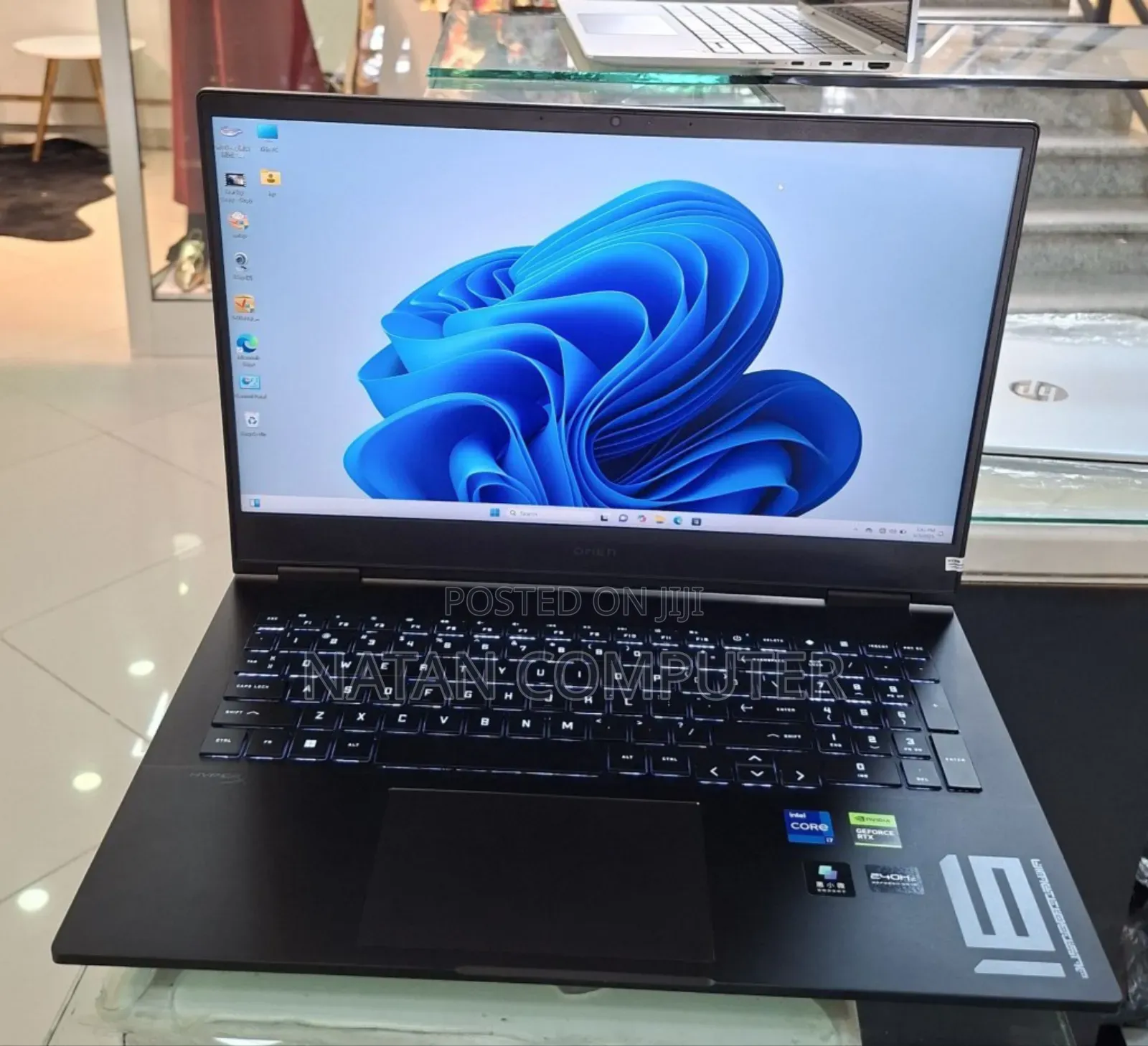 New Laptop HP Omen 17 16GB Intel Core I7 SSD 1T