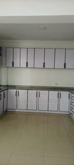 3bdrm Apartment in Apartment, Yeka for rent