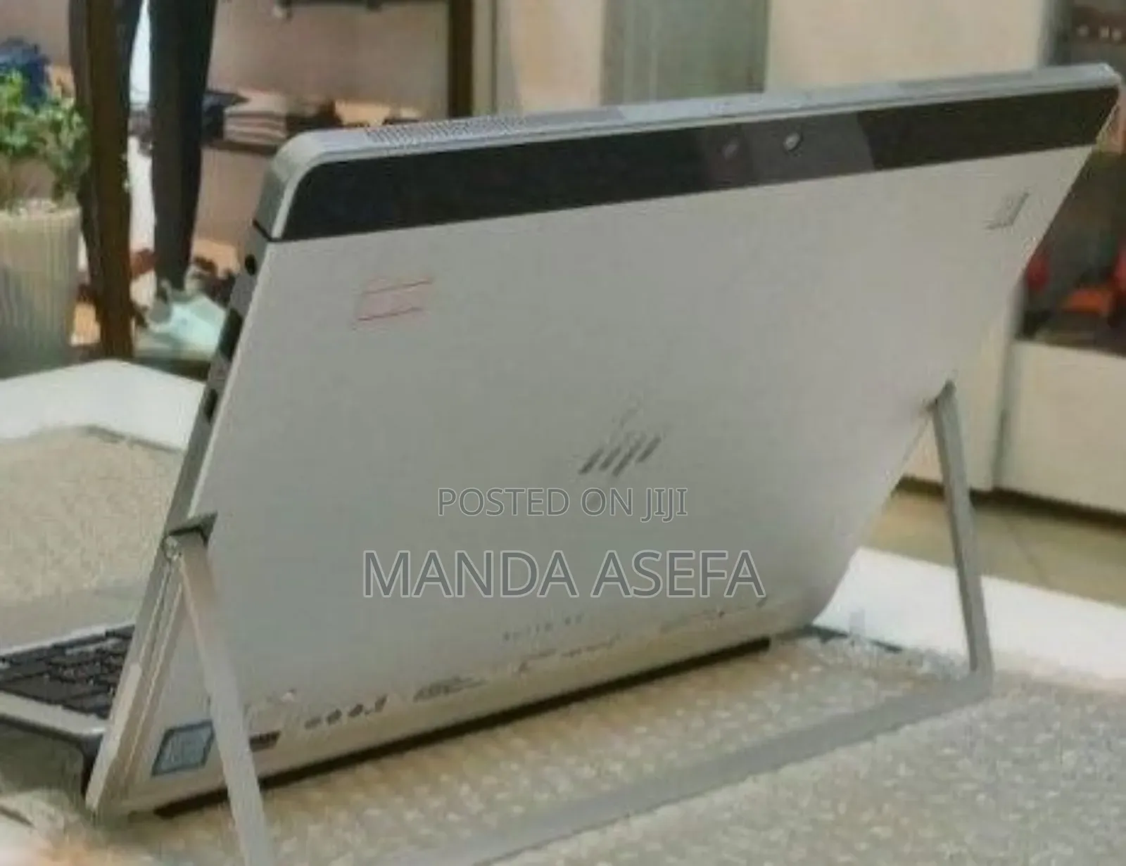 New Laptop HP Elite X2 1012 8GB Intel Core I5 SSD 256GB