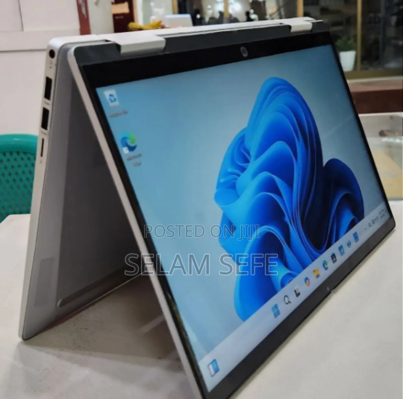 New Laptop HP Envy X360 8GB Intel Core I5 SSD 512GB