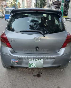 Toyota Yaris 2008 Silver