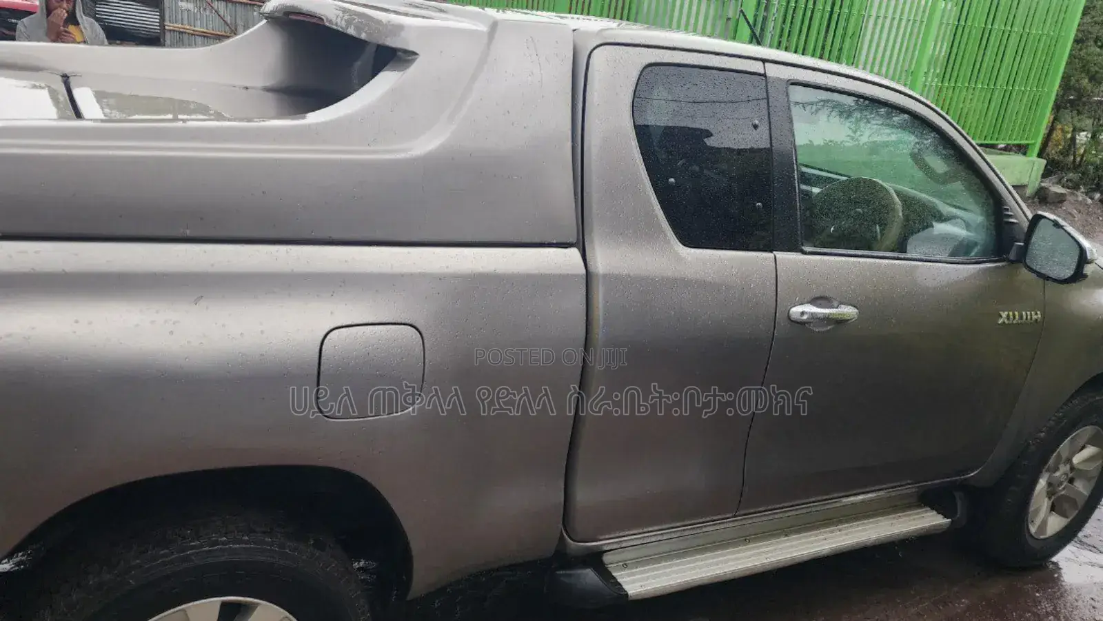 Toyota Hilux 2019 Pink