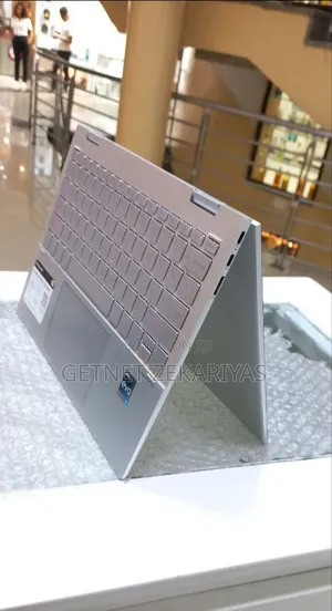 New Laptop HP Envy X360 8GB Intel Core I7 SSD 512GB