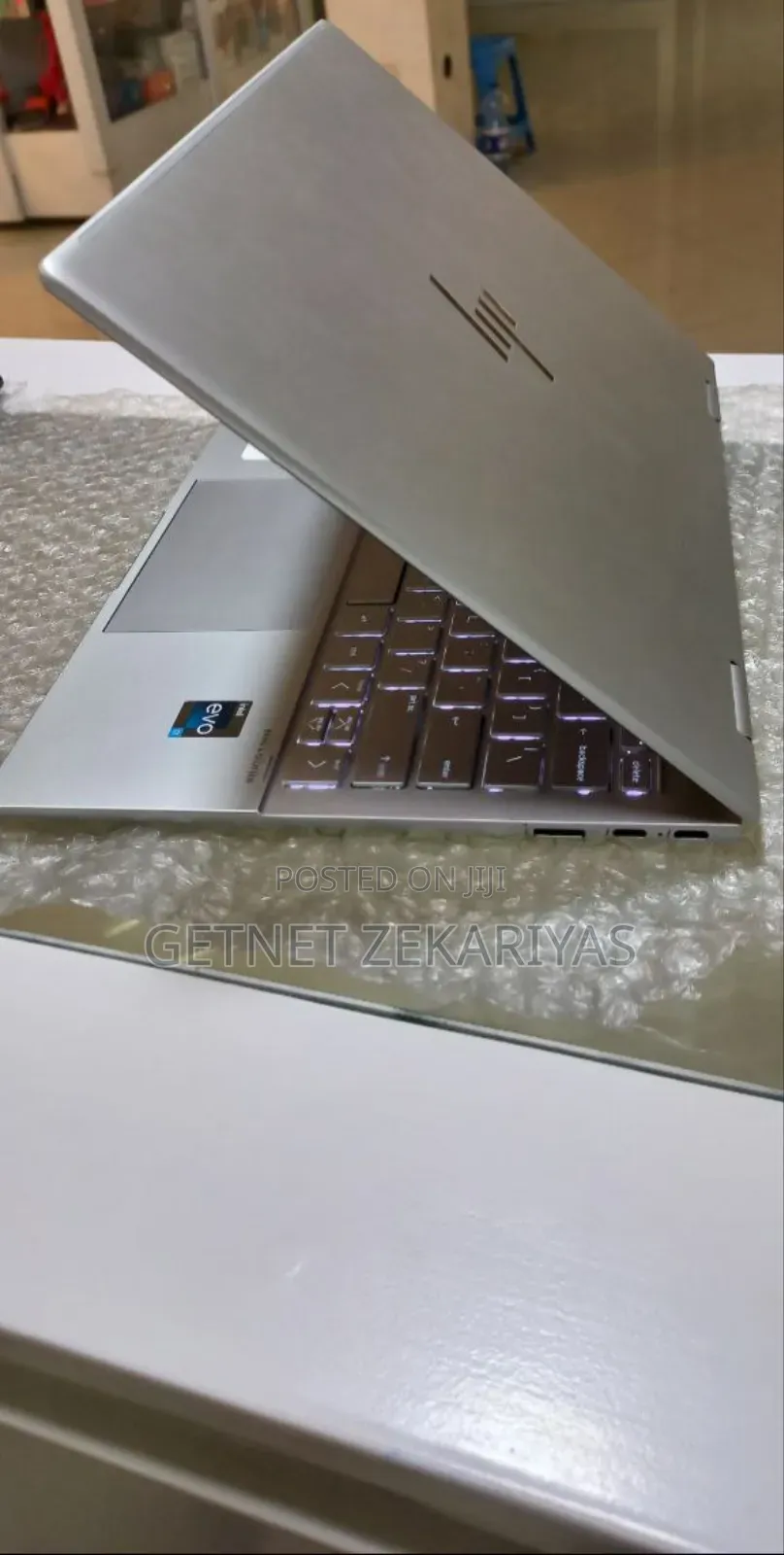 New Laptop HP Envy X360 8GB Intel Core I7 SSD 512GB