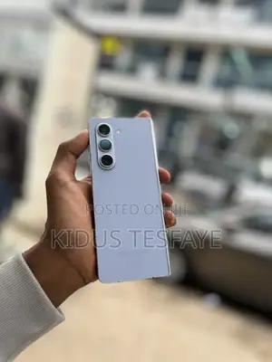 New Samsung Galaxy Z Fold 5 256 GB Blue