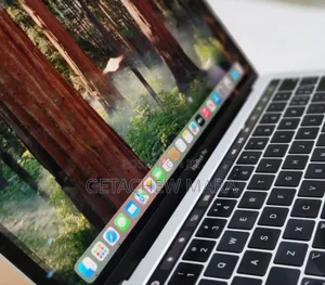 New Laptop Apple MacBook Pro M1 16GB Intel Core I5 SSD 256GB