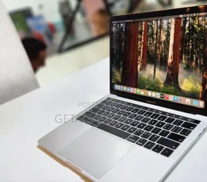 New Laptop Apple MacBook Pro M1 16GB Intel Core I5 SSD 256GB