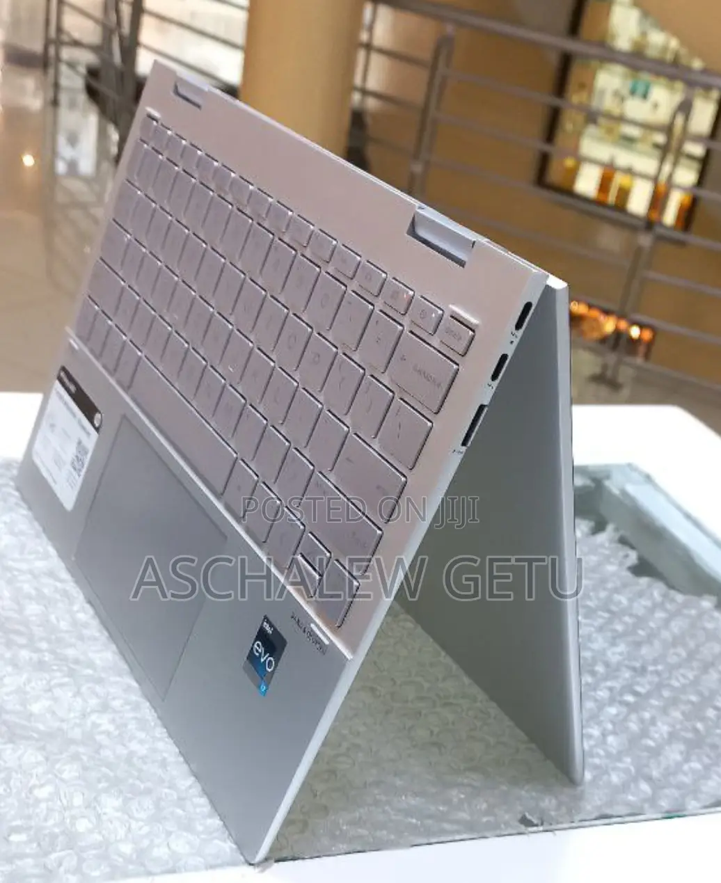 New Laptop HP Envy X360 8GB Intel Core I7 SSD 512GB