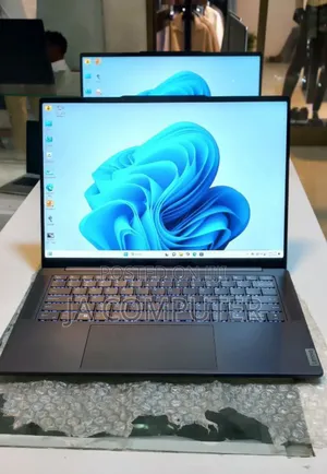 New Laptop Lenovo 32GB Intel Core I7 SSD 1T