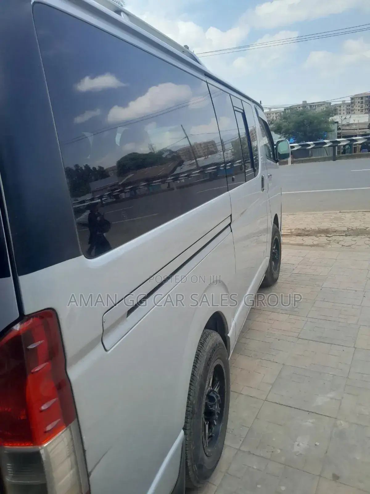 Toyota HiAce 2007 Silver