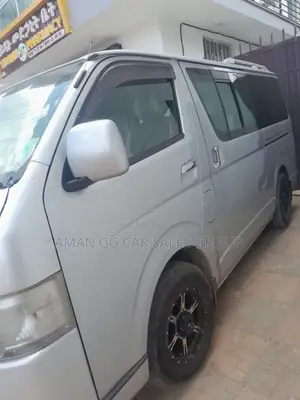 Toyota HiAce 2007 Silver