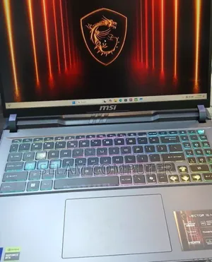 New Laptop MSI GP75 Leopard 16GB Intel Core Ultra 7 SSD 1T