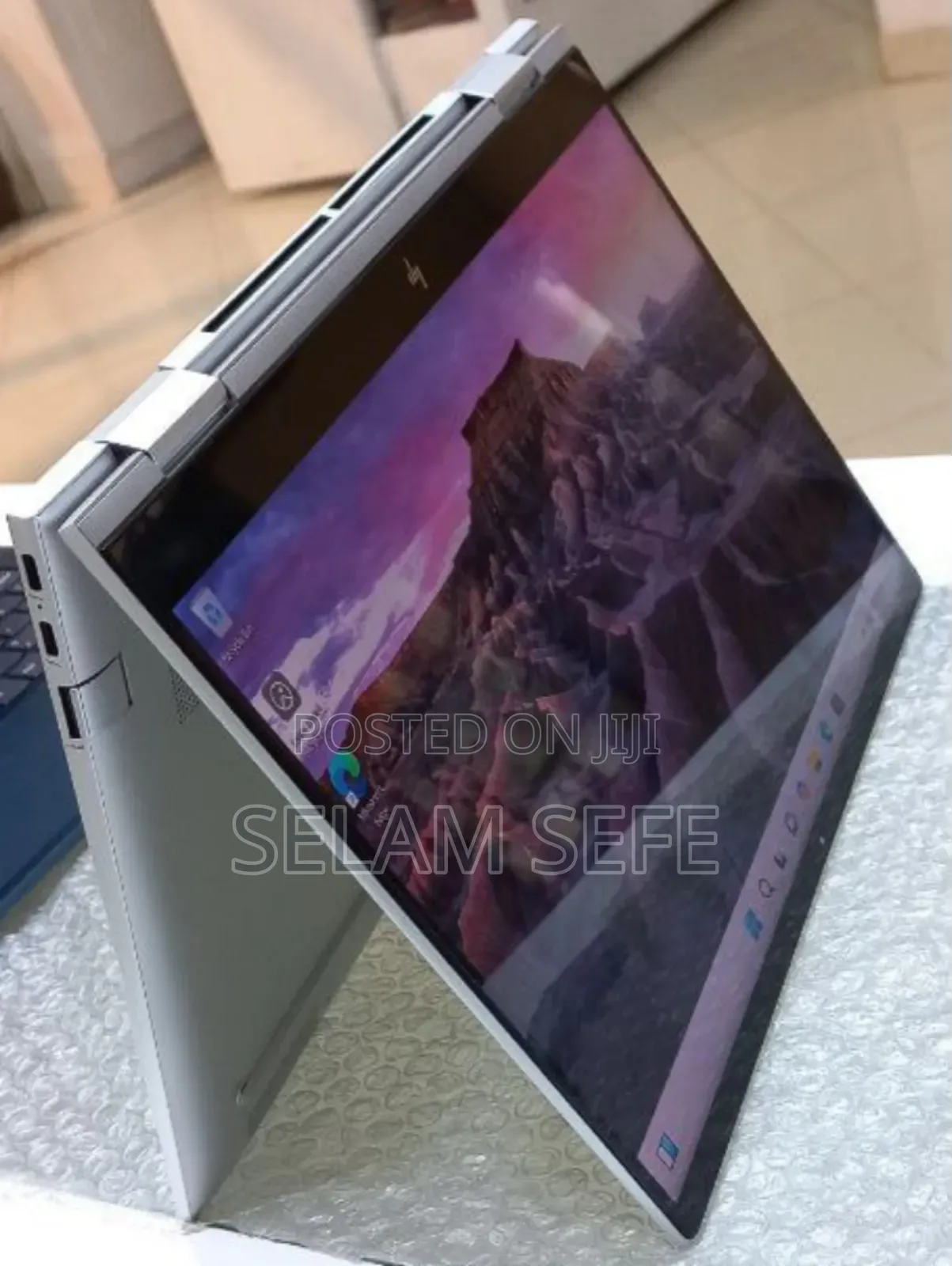 New Laptop HP Envy X360 8GB Intel Core I7 SSD 512GB