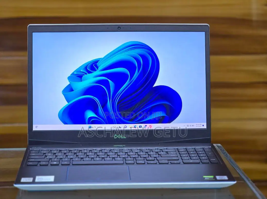 New Laptop Dell XPS 13 16GB Intel Core I7 SSD 512GB