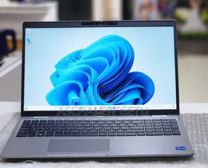 New Laptop Dell Latitude 5550 16GB Intel Core I7 SSD 512GB